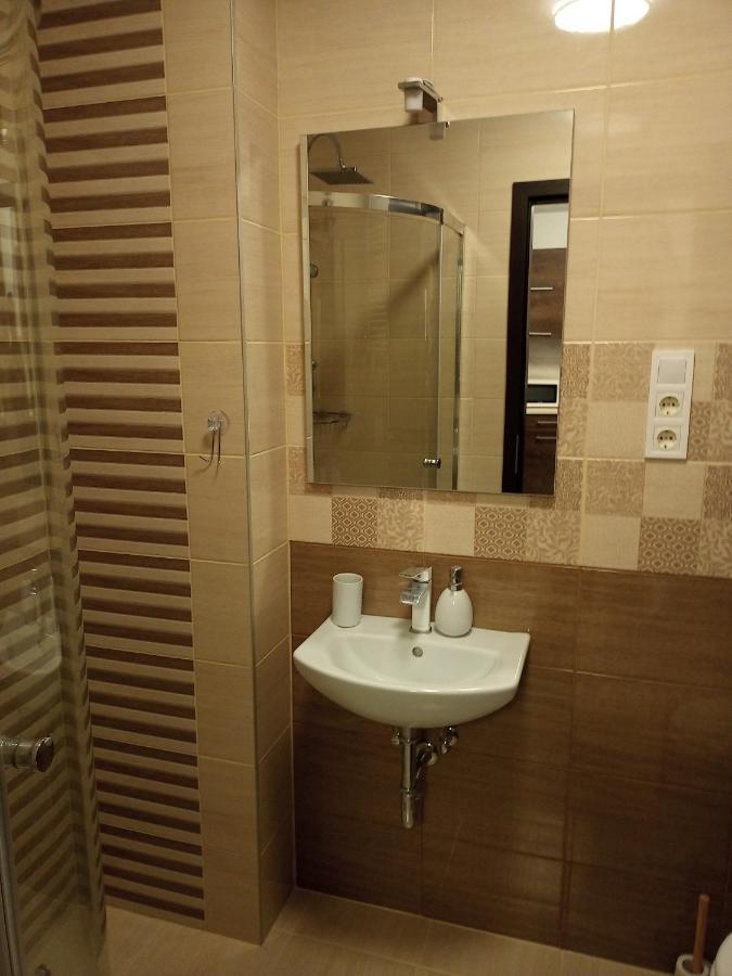Szellorozsa Apartman Fonyód Екстериор снимка